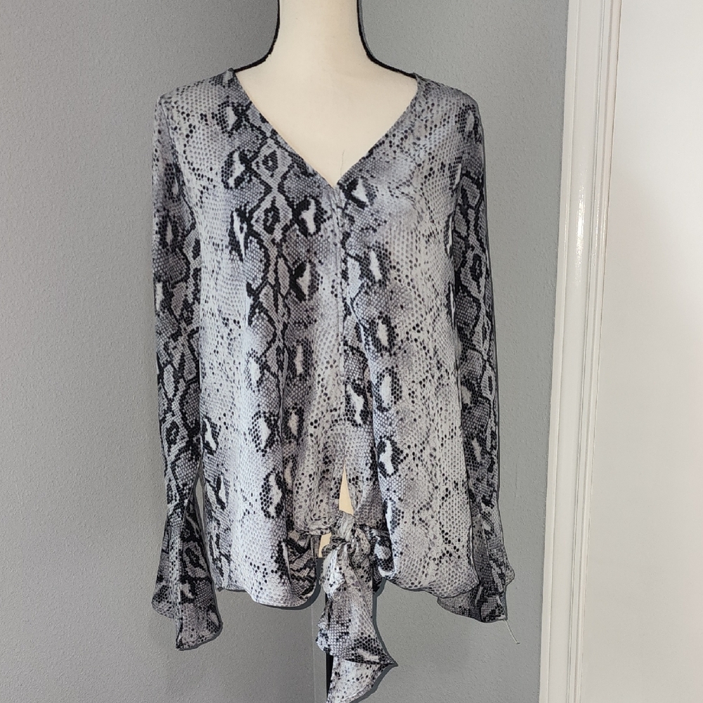 Entro Gray and Black Snakeprint Long Sleeve Tie Front Blouse